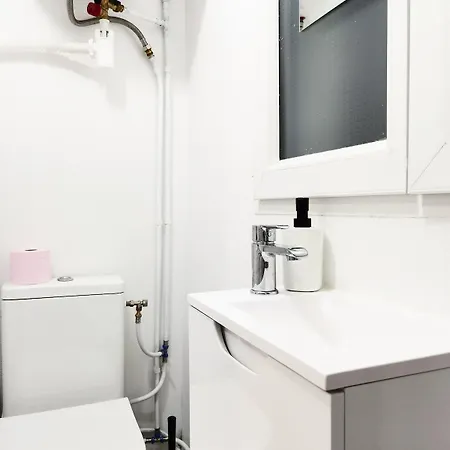 Near Metro & Marais & De & Seine Apartment *