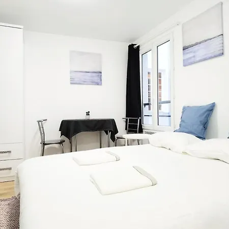 Near Metro & Marais & De & Seine Apartment Paris